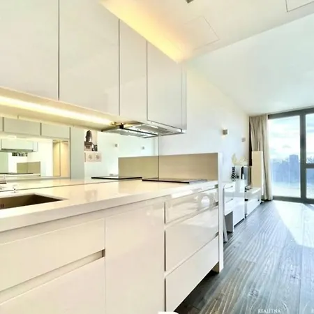 Eurovea Cozy Studio Appartamento *